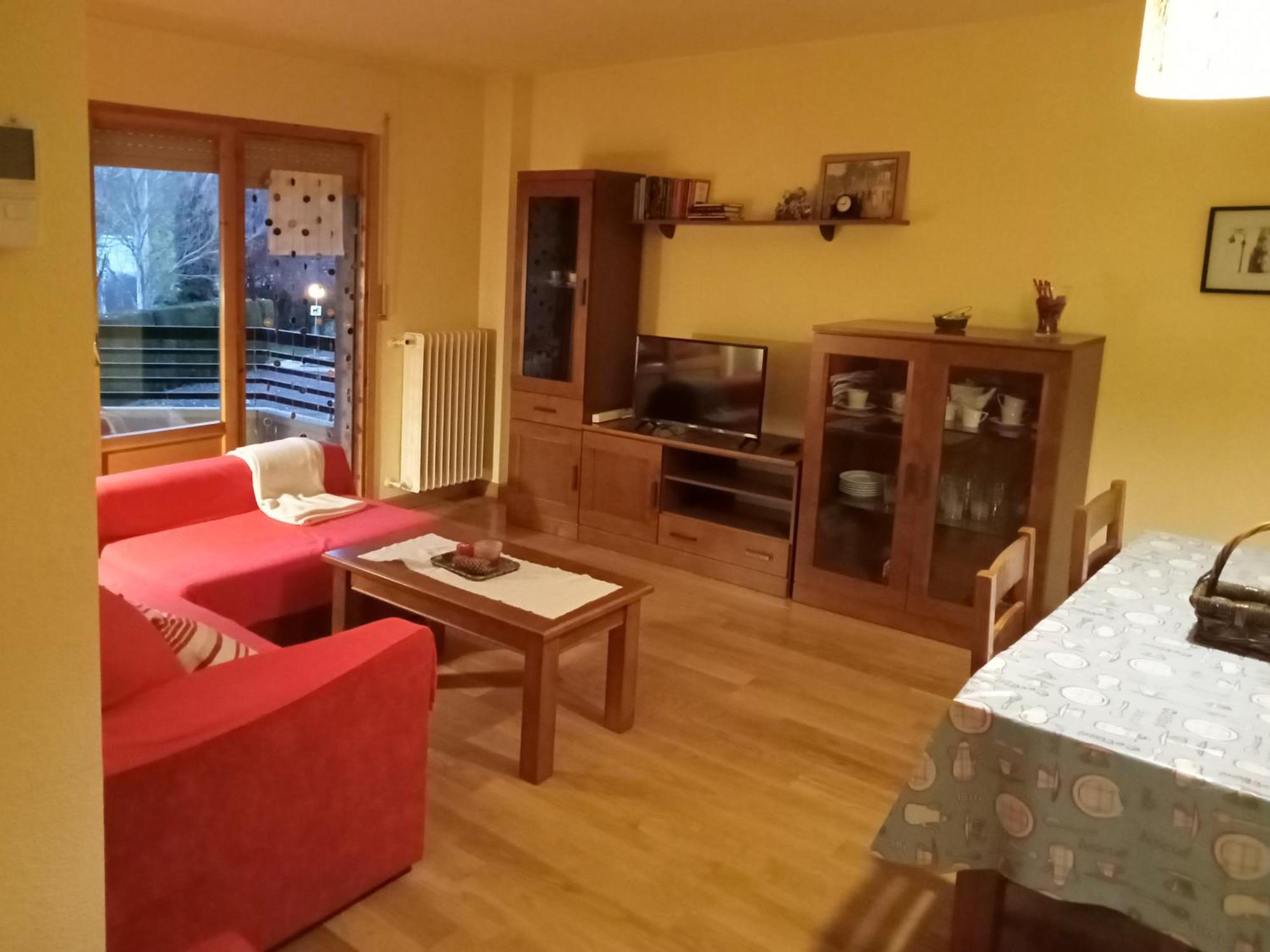 Apartamentos Valle De Tena - Biescas 3000 Esterno foto